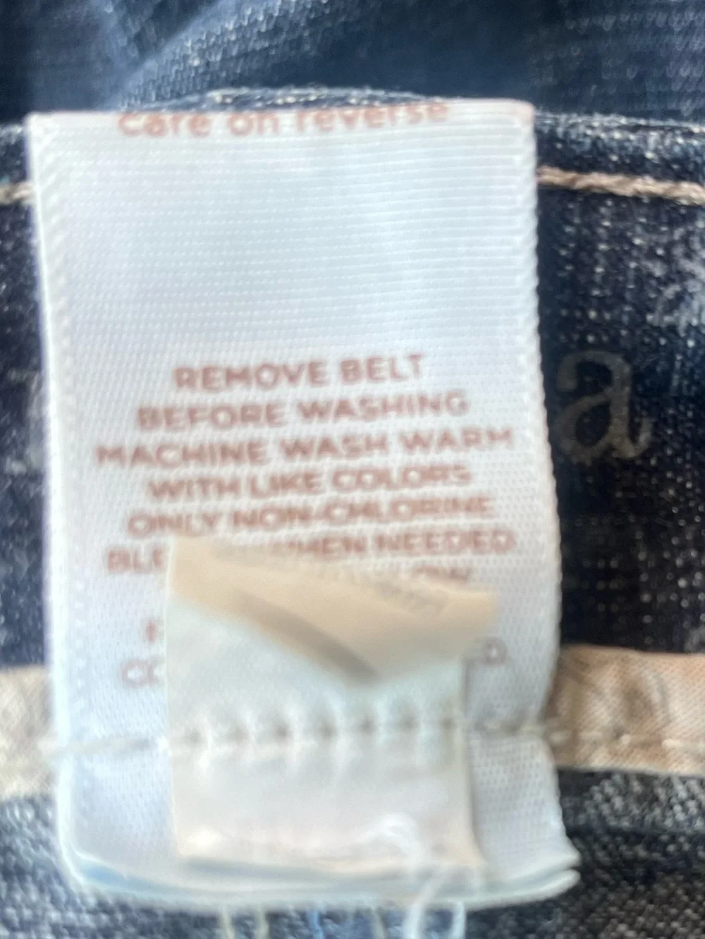 Sonoma (Kohls Brand) Dark Blue Denim Skirt size 8.